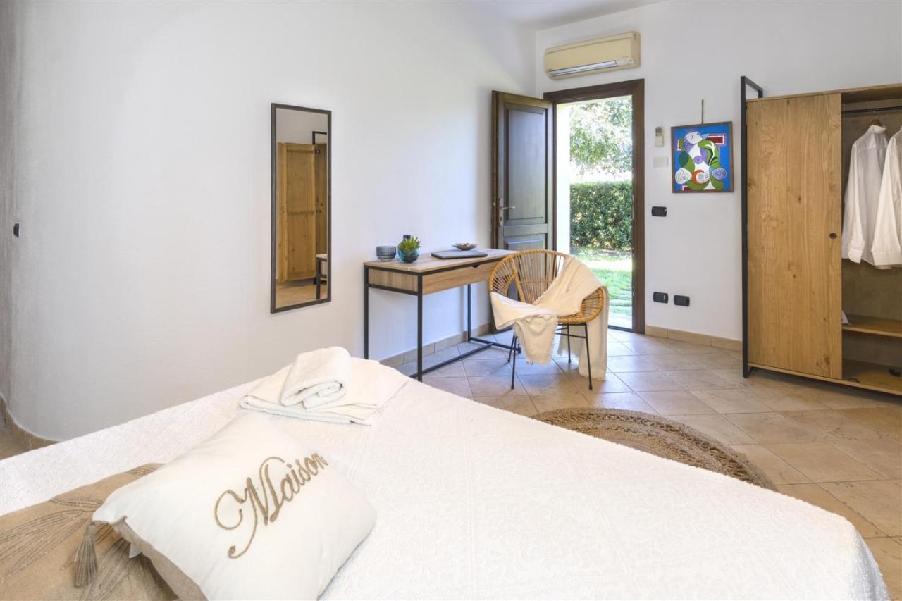 Villa La Maison D'Anna Maria - Lt - Pms Casevacanze 올비아 외부 사진